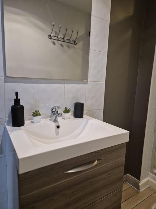 Apartment T2 Havre De Paix Nature Coeur D Aix *